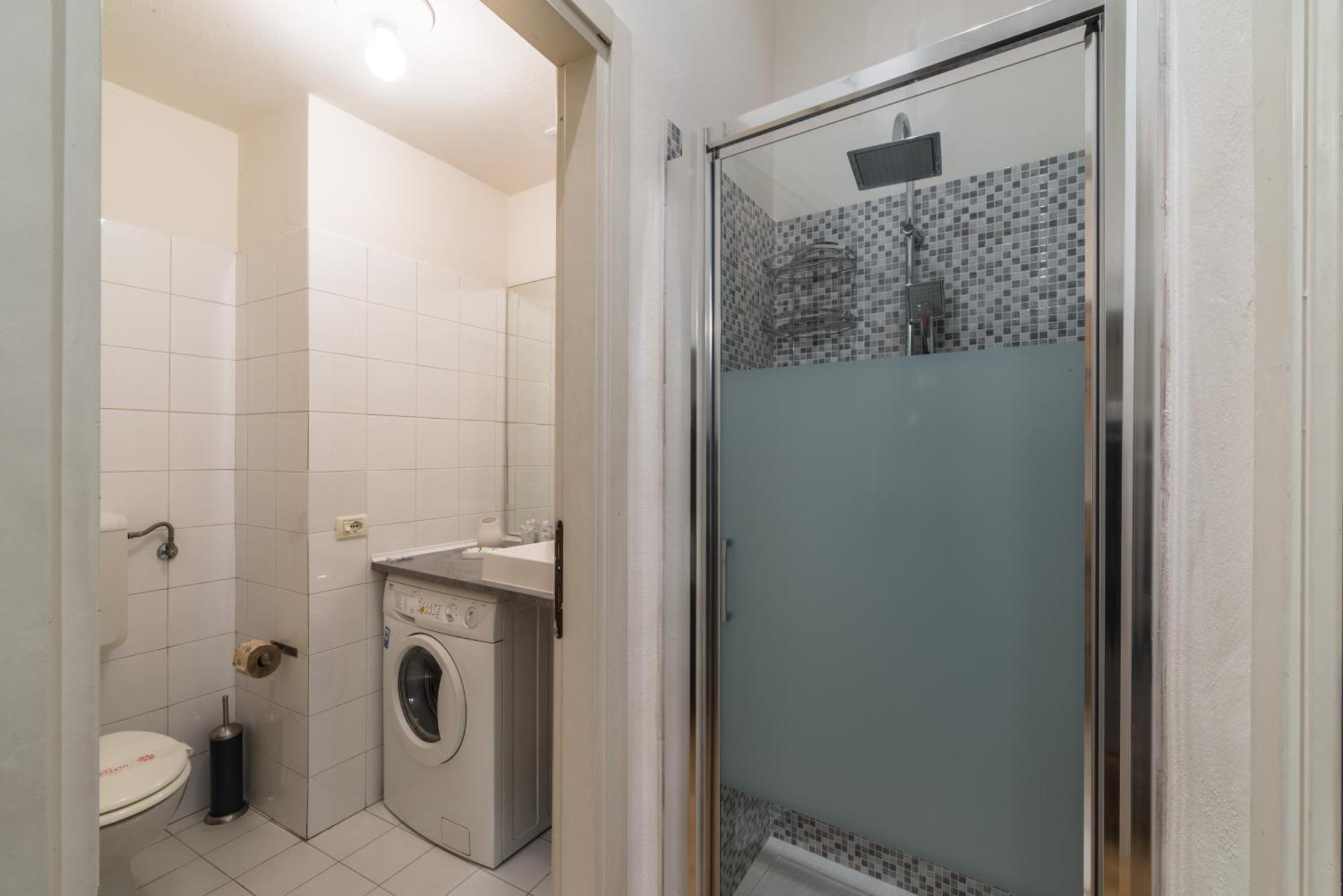 Porta Venezia Open Space - Due Passi Dal Duomo - 2 Bagni ميلان المظهر الخارجي الصورة